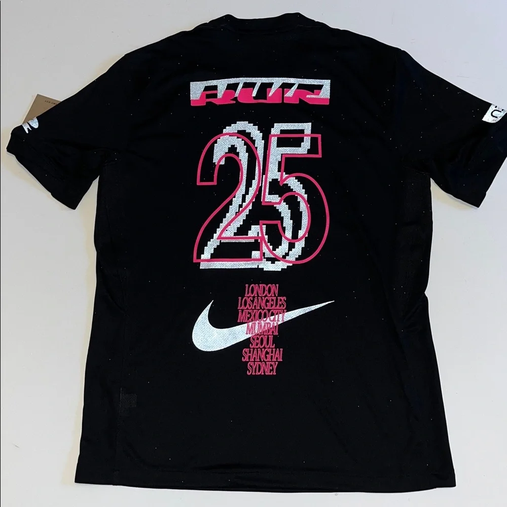 Nike After Dark Tour Dri-FIT soccer  Running Jersey black pink  Women’s M $75